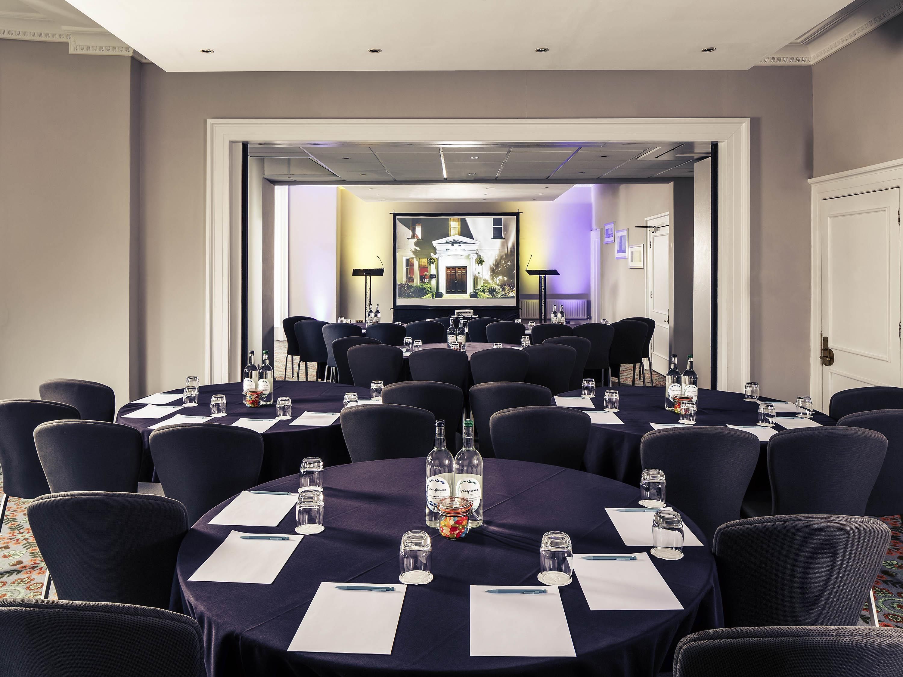 قاعة الولائم