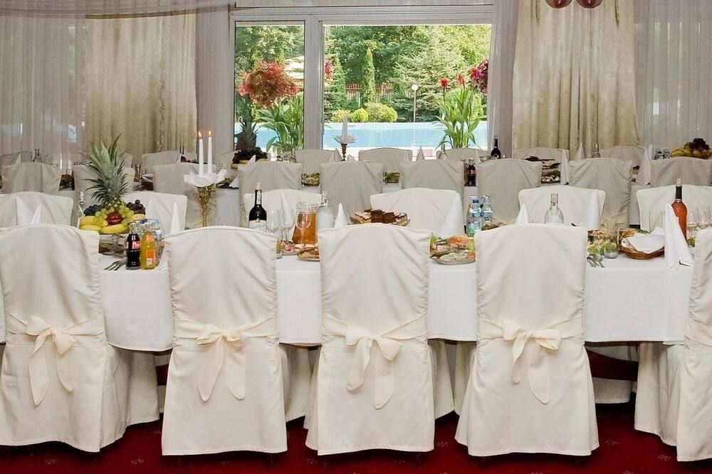 قاعة الولائم