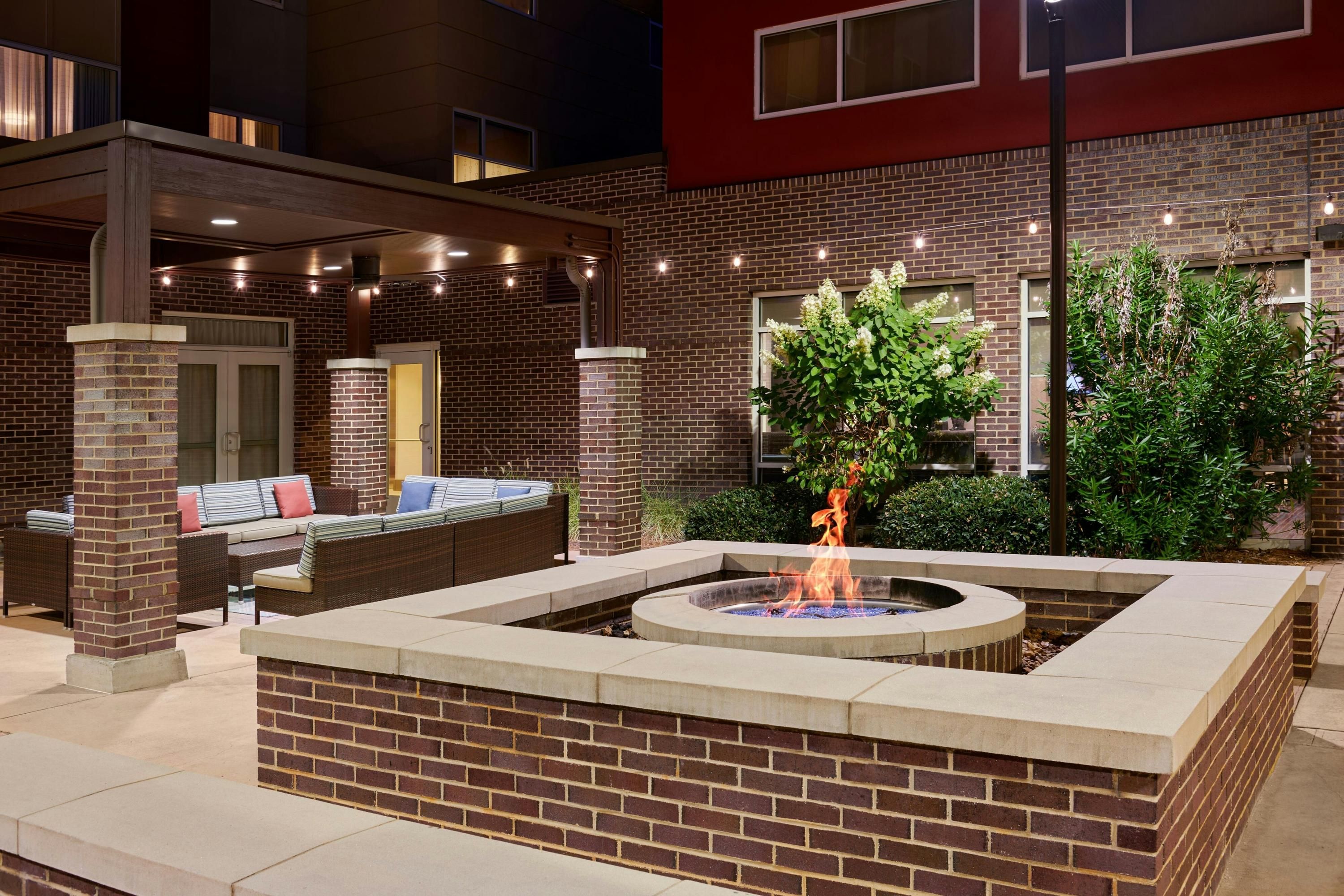 شرفة مرصوفة