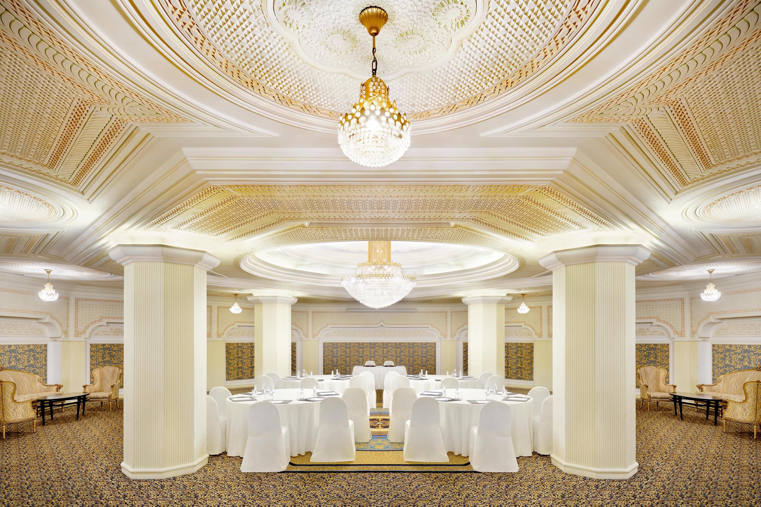 قاعة الولائم