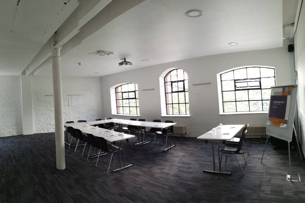 غرفة الاجتماعات