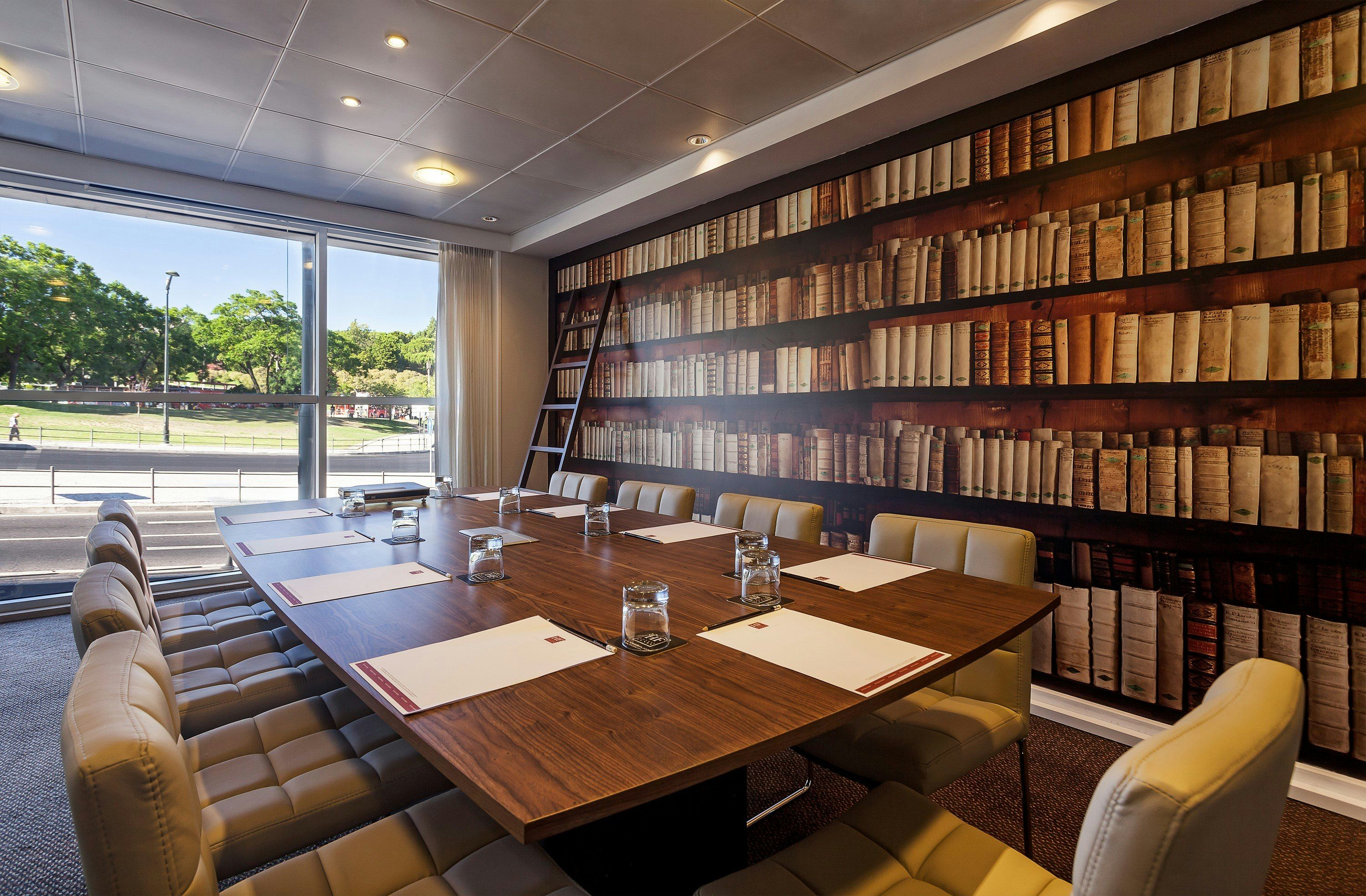 غرفة الاجتماعات