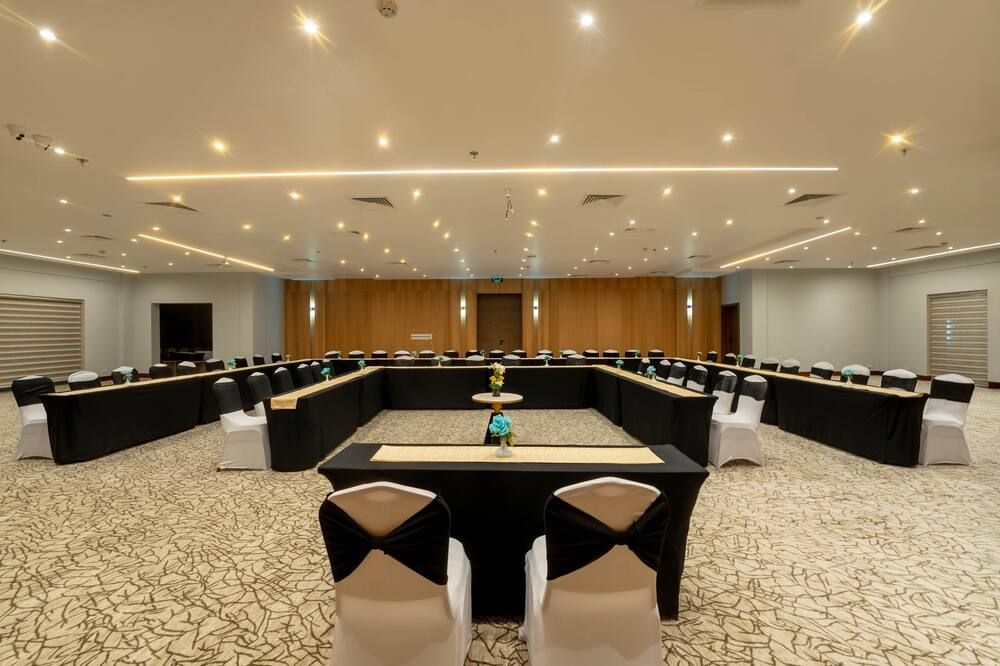 غرفة الاجتماعات