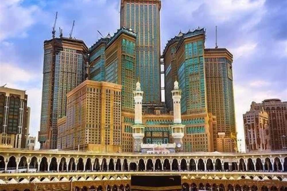 آخر صورة