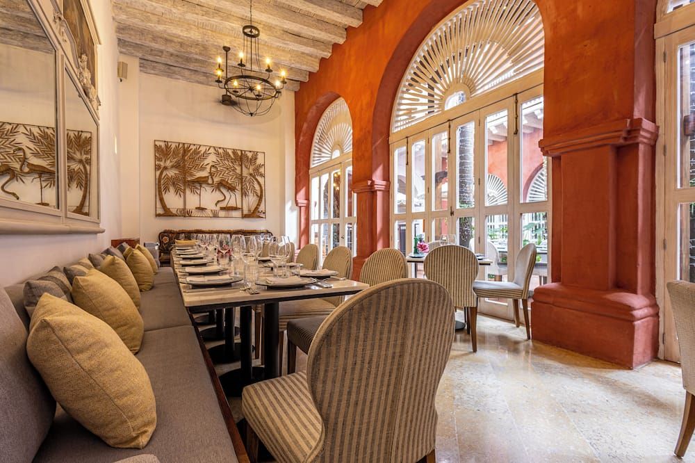 مطعم