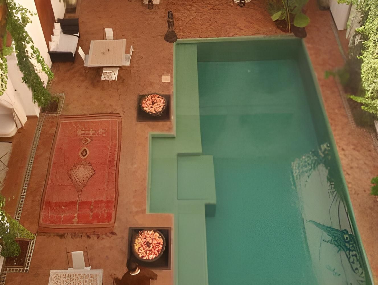 حوض السباحة صورة