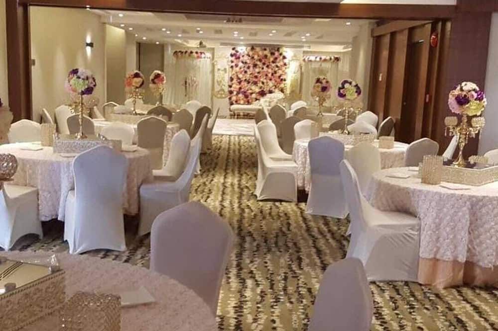 قاعة الولائم