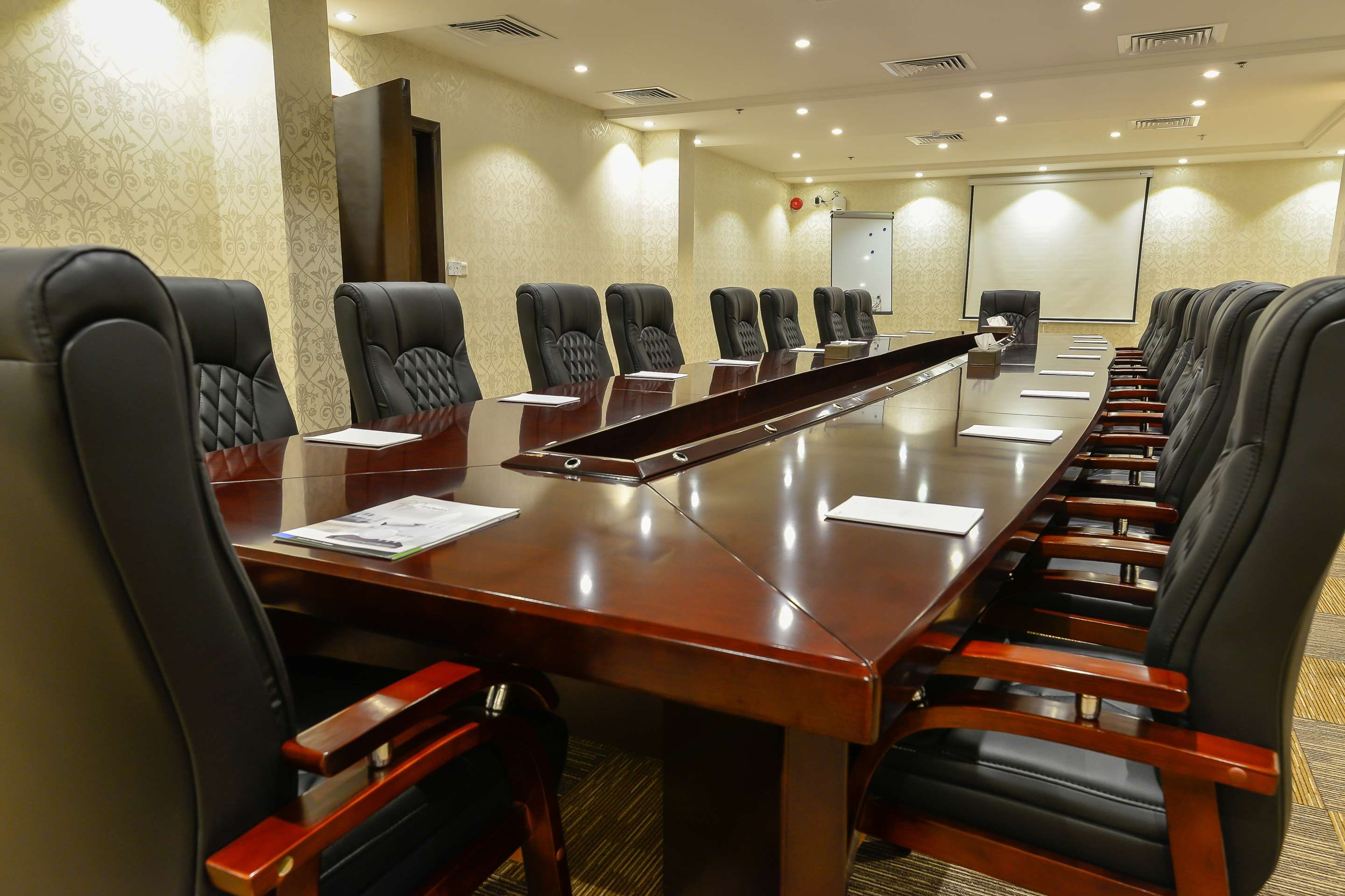 غرفة الاجتماعات