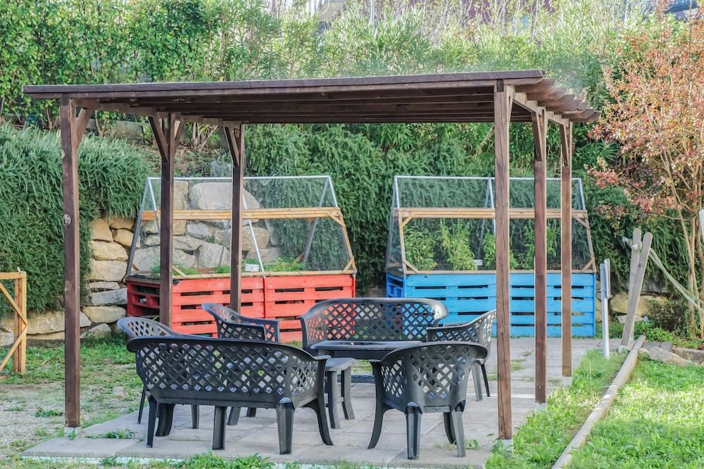 شرفة مرصوفة صورة