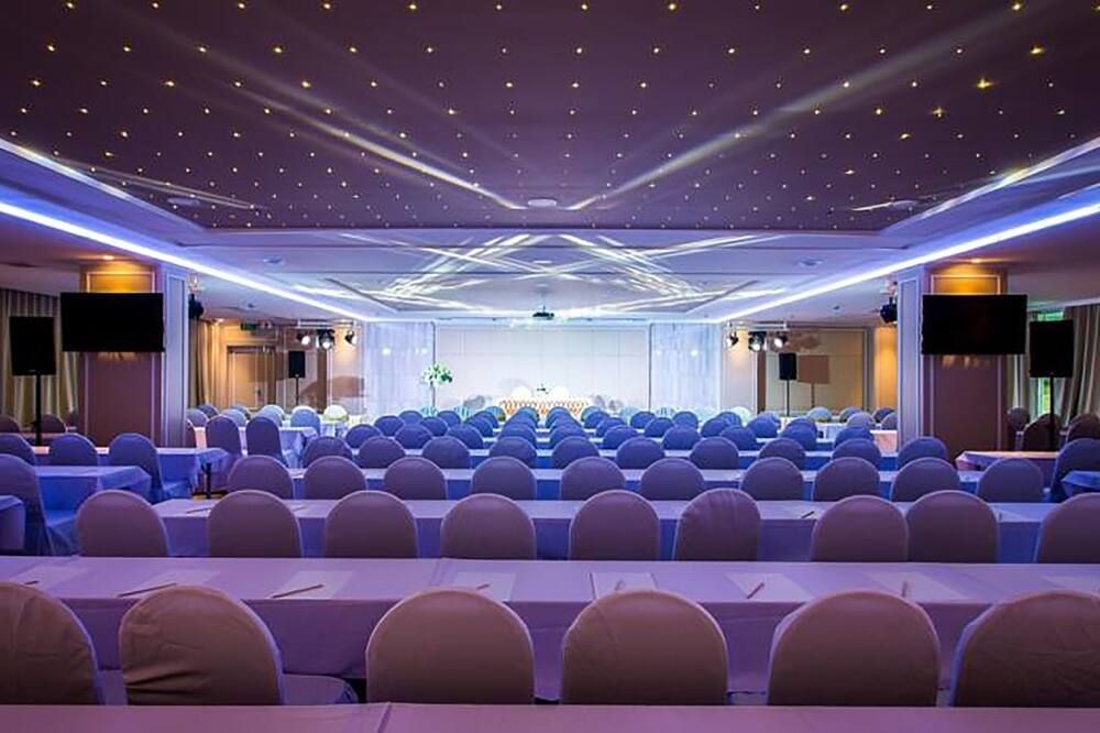 قاعة الولائم