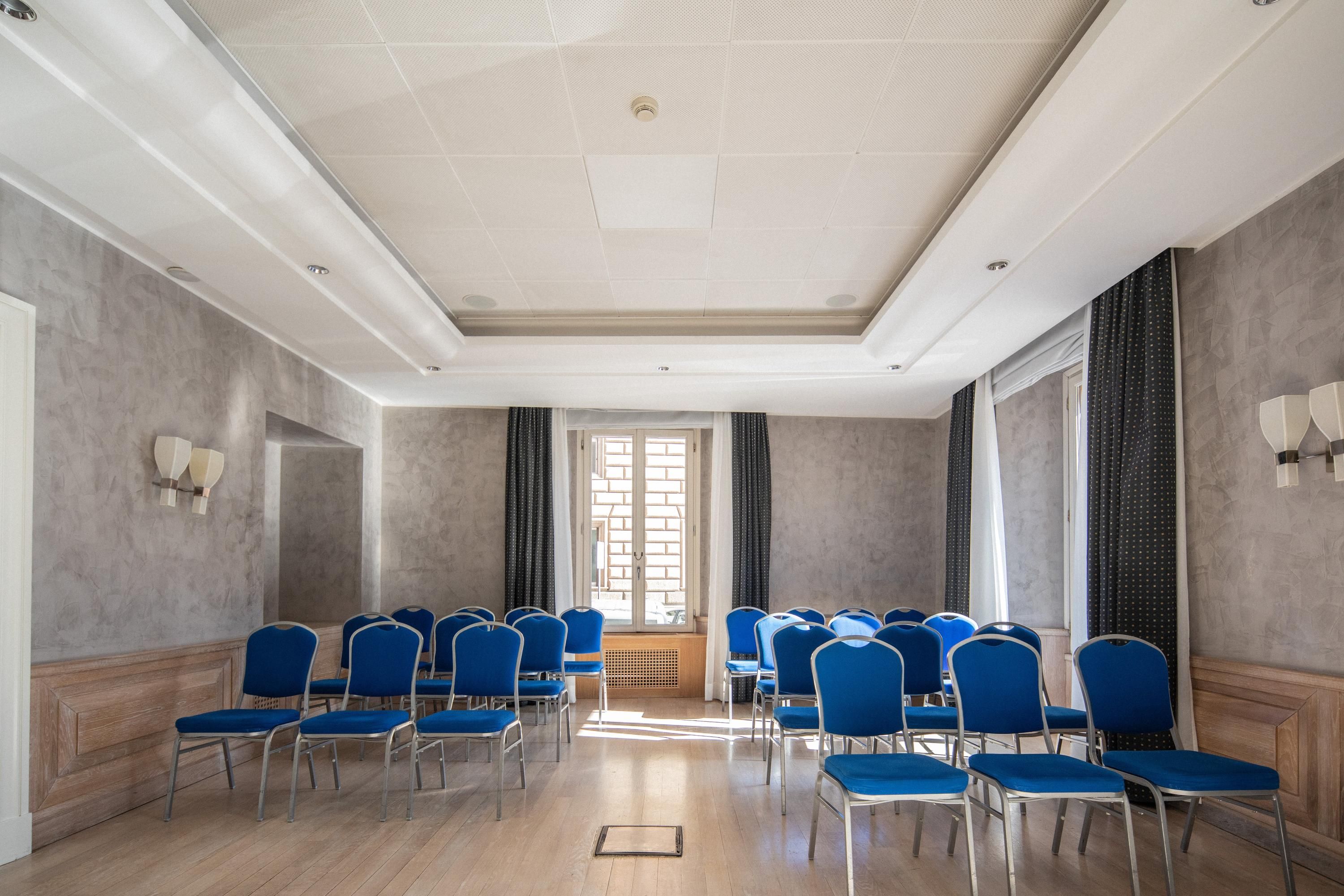 غرفة الاجتماعات