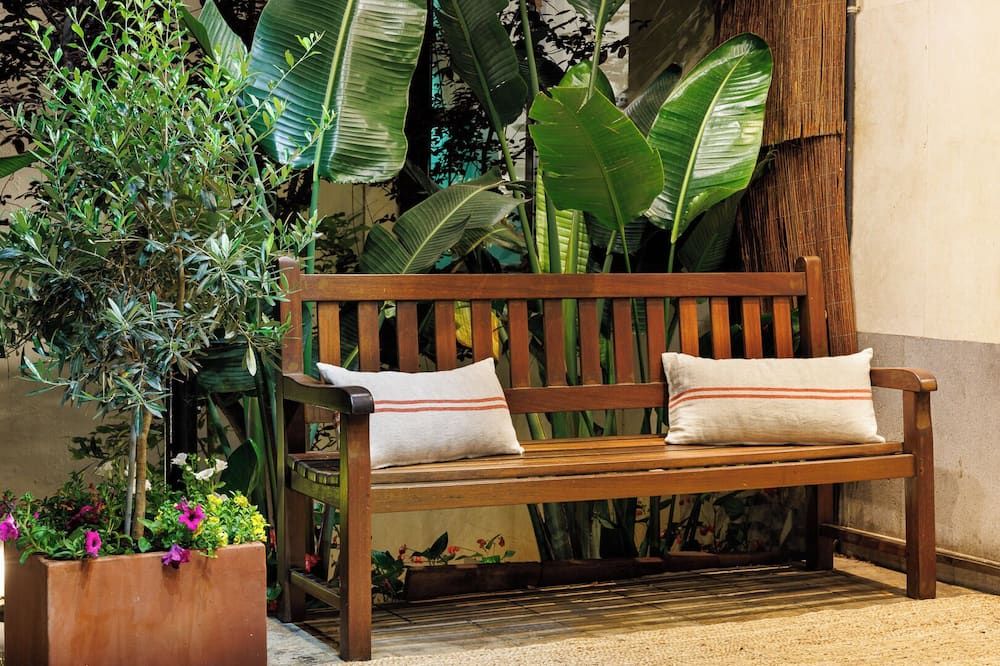 شرفة مرصوفة