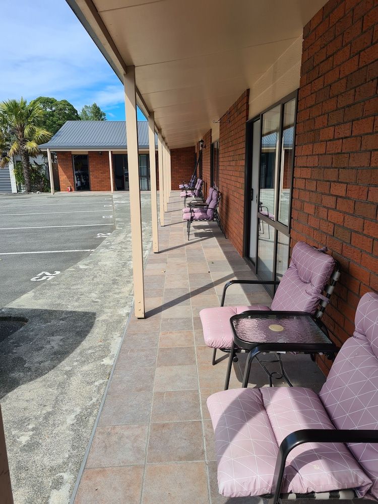 شرفة مرصوفة