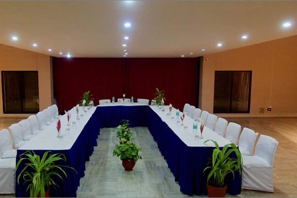 غرفة الاجتماعات