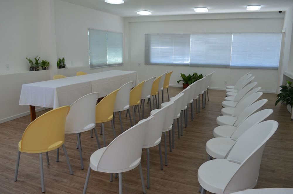 غرفة الاجتماعات