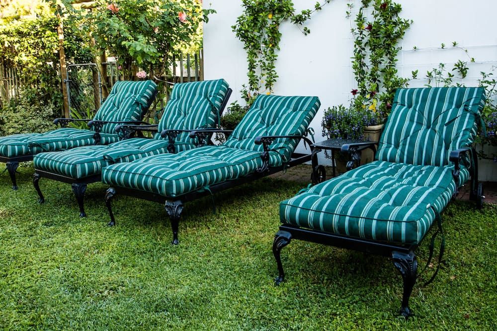 شرفة مرصوفة