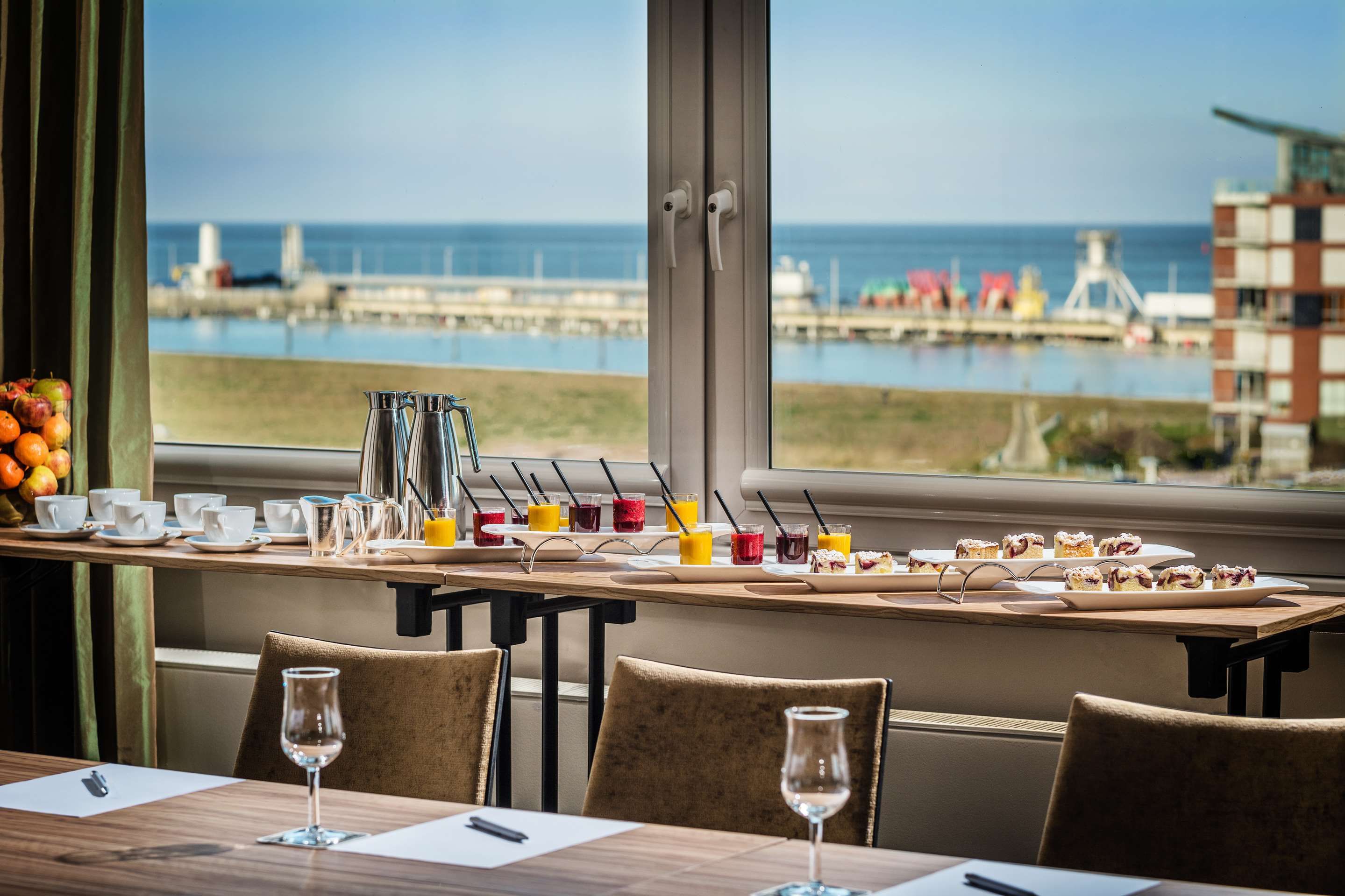 غرفة الاجتماعات