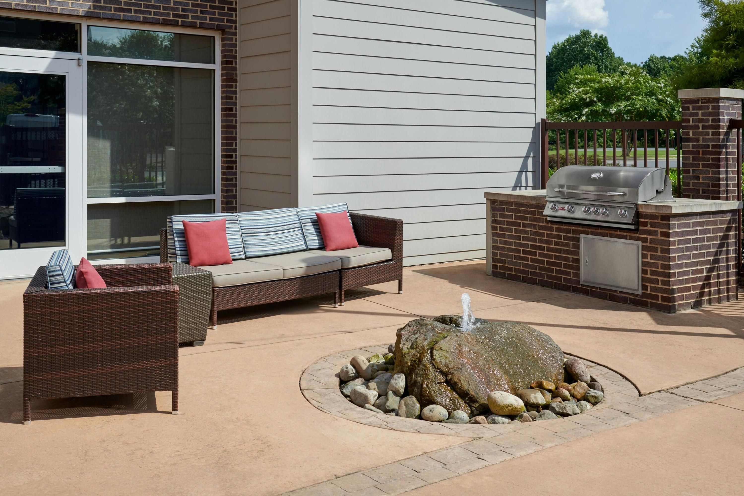 شرفة مرصوفة