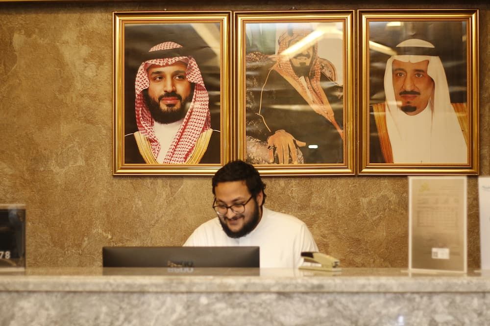 آخر صورة