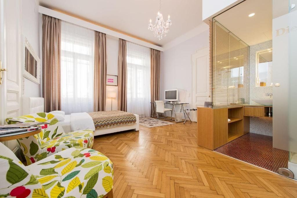 غرفة طعام صورة