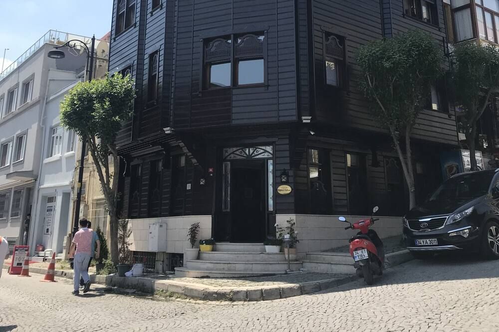 مبنى