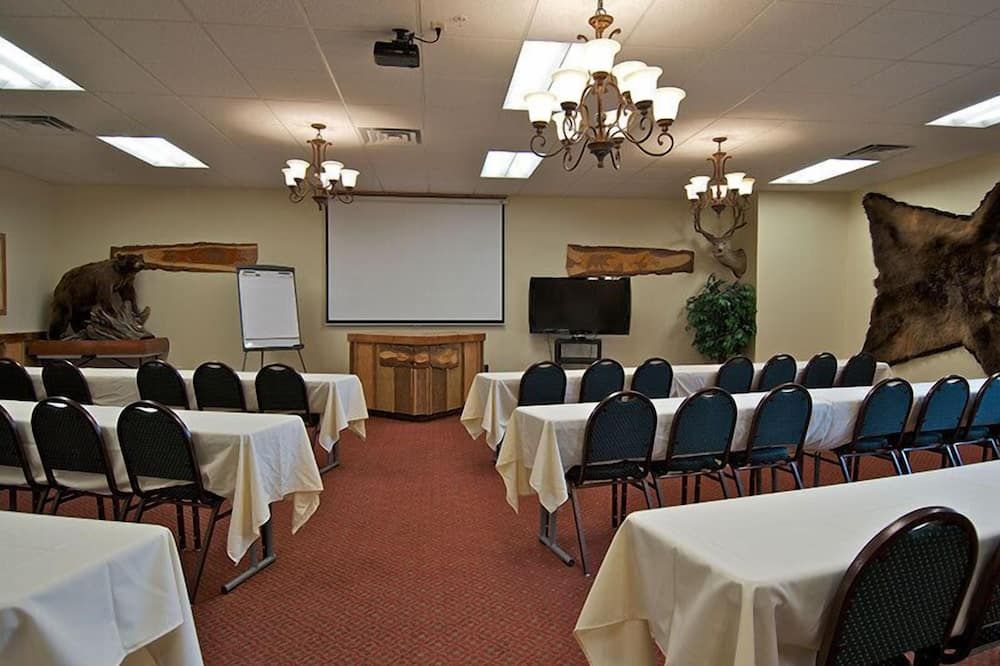 غرفة الاجتماعات