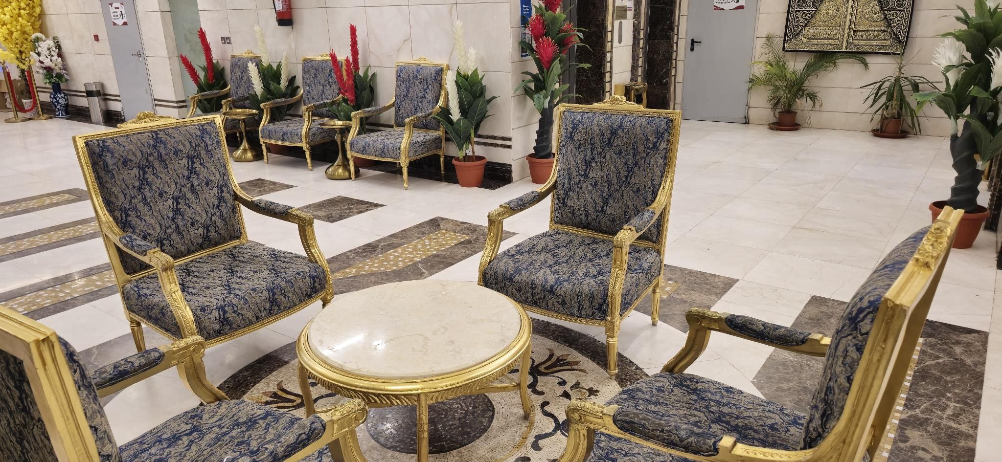 مبنى