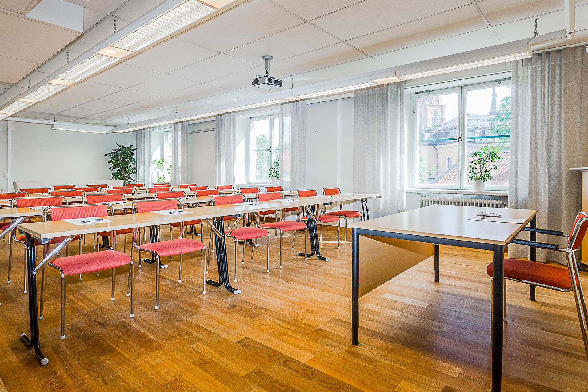 غرفة الاجتماعات