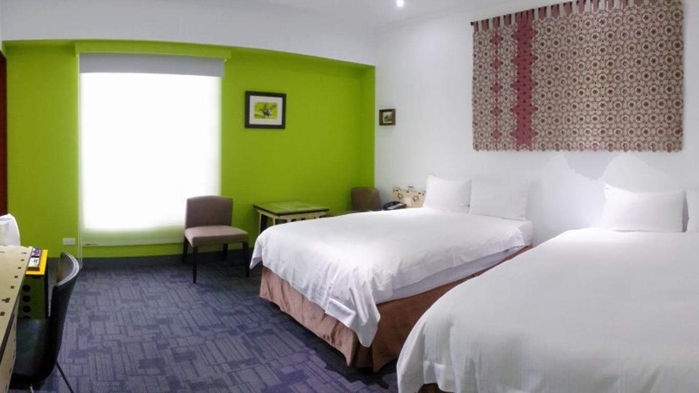 Cj Hotel