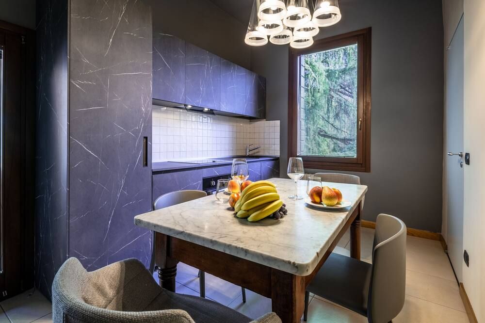 غرفة طعام صورة