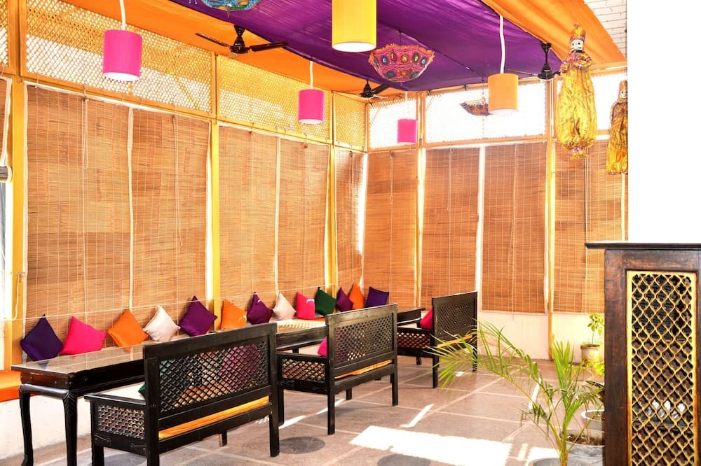 شرفة مرصوفة صورة