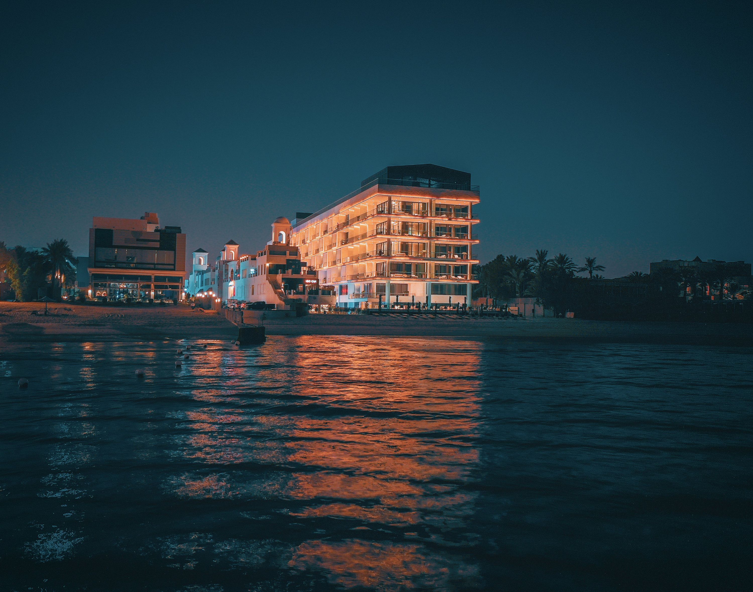 مبنى