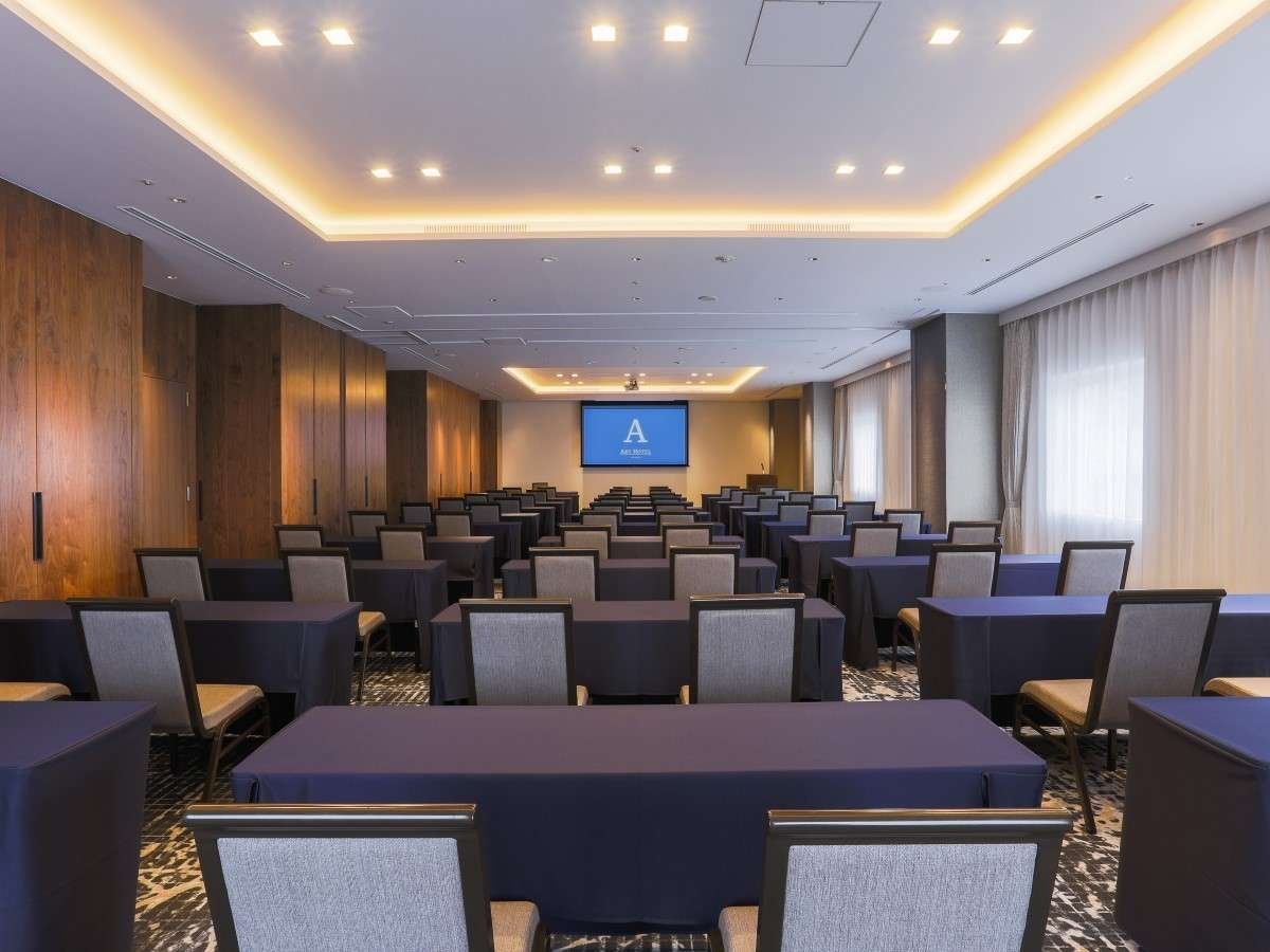 غرفة الاجتماعات