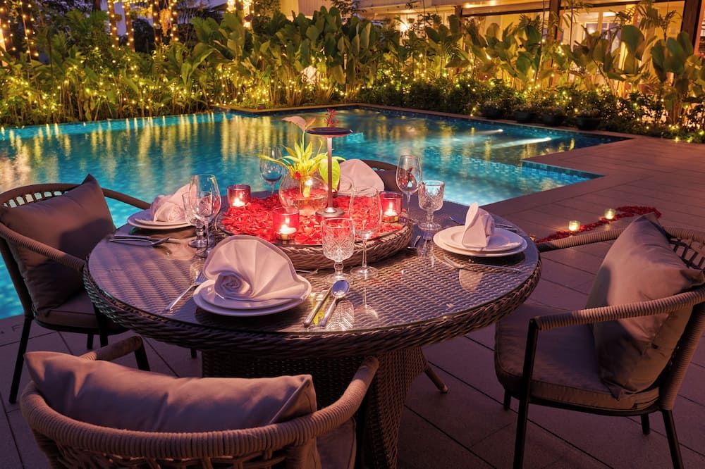 حوض السباحة صورة